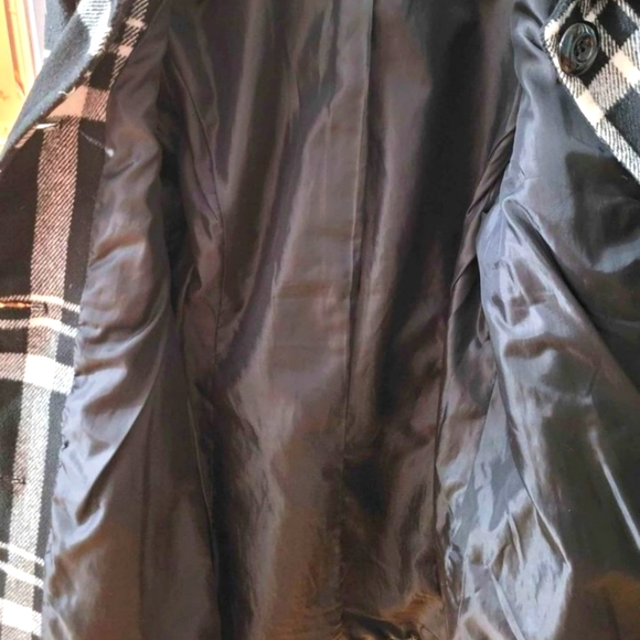 Women beatiful coat - Picture 3 of 6